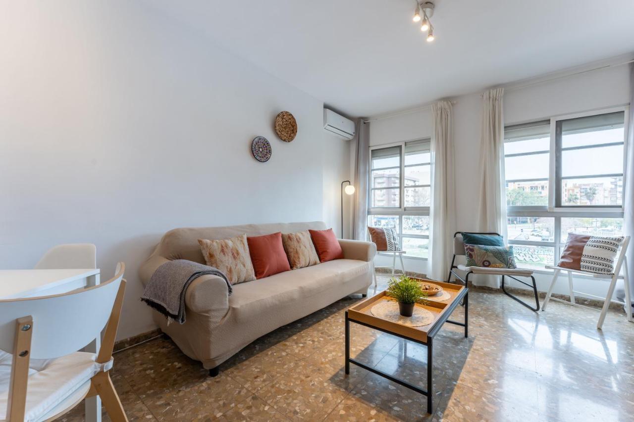 Claveles Apartment By Bossh! Apartments Málaga Dış mekan fotoğraf