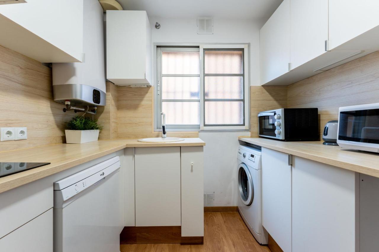 Claveles Apartment By Bossh! Apartments Málaga Dış mekan fotoğraf
